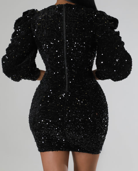 SEQUIN BADDIE (BLACK)